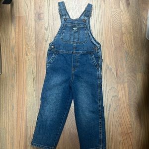 OshKosh Bgosh overalls size 4t